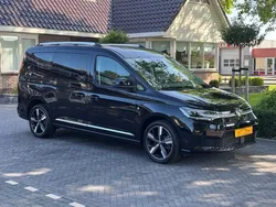 Zwart, metallic lak Gebruikt 2022 VW Caddy Maxi Style MPV | € 49.950
