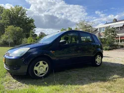 Blauw Gebruikt 2003 Ford Fiesta Ambiente Hatchback | € 500 (Eerlijke prijs)