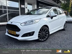 Wit Gebruikt 2016 Ford Fiesta ST-Line Hatchback | € 8.999 (Iets duurder)