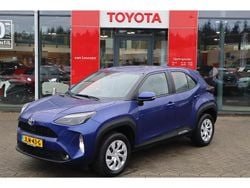Blauw Gebruikt 2024 Toyota Yaris Cross SUV | € 24.400 (Eerlijke prijs)