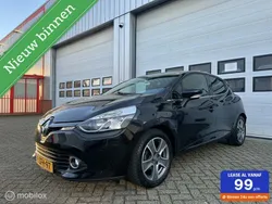 Zwart Gebruikt 2015 Renault Clio IV Night&Day Hatchback | € 5.995 (Eerlijke prijs)