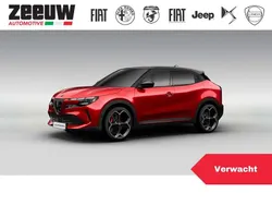Rood Nieuw 2025 Alfa Romeo Junior Veloce SUV | € 55.900 (Duur)