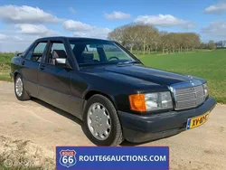 Zwart Gebruikt 1990 Mercedes 190 Sedan | € 6.600
