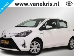Wit Gebruikt 2020 Toyota Yaris Active Hatchback | € 18.594 (Eerlijke prijs)