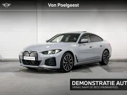 M brooklyn grau (licht grijs) Gebruikt 2025 BMW i4 Comfort Edition Sedan | € 57.900 (Eerlijke prijs)