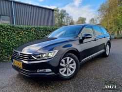 Zwart Gebruikt 2017 VW Passat Comfortline Stationwagen | € 17.900
