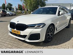 Wit Gebruikt 2022 BMW 530e M Sport Stationwagen | € 42.495 (Goede deal)