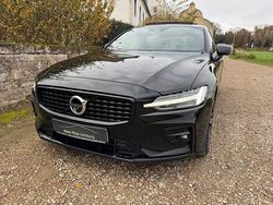 Gebruikt 2021 Volvo S60 R-Design Sedan | € 28.990 (Iets duurder)