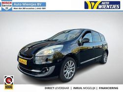 Zwart Gebruikt 2012 Renault Grand Scénic III Bose Edition MPV | € 4.450 (Iets duurder)