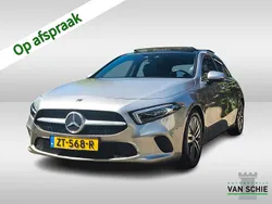 Grijs Gebruikt 2019 Mercedes A250 Premium Plus Hatchback | € 28.900 (Goede deal)
