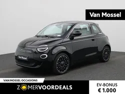 Zwart Gebruikt 2023 Fiat 500e La Prima Hatchback | € 23.900 (Eerlijke prijs)