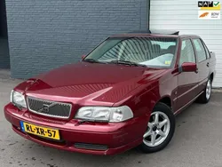 Rood Gebruikt 1997 Volvo S70 Sedan | € 1.450