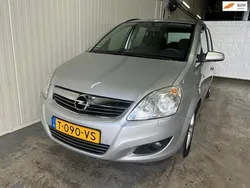 Grijs Gebruikt 2009 Opel Zafira Selection MPV | € 4.999 (Iets duurder)