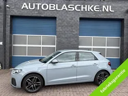Grijs Gebruikt 2024 Audi A1 Sportback Proline Hatchback | € 27.995 (Eerlijke prijs)