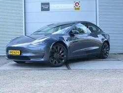 Grijs Gebruikt 2021 Tesla Model 3 Performance Sedan | € 32.499 (Iets duurder)