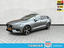 Grijs Gebruikt 2021 Volvo V60 Inscription Stationwagen | € 26.895 (Eerlijke prijs)