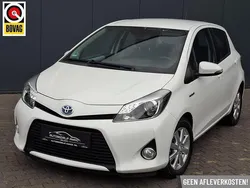 Wit Gebruikt 2012 Toyota Yaris Comfort Hatchback | € 9.950 (Eerlijke prijs)