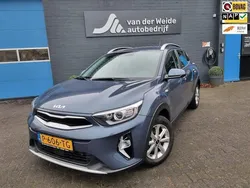 Blauw Gebruikt 2022 Kia Stonic SUV | € 16.650 (Eerlijke prijs)