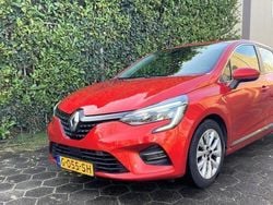 Rood Gebruikt 2019 Renault Clio IV Intens Hatchback | € 9.850 (Super prijs)