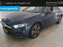 Blauw, metallic lak Gebruikt 2021 Mercedes A250 Business Sedan | € 28.900 (Eerlijke prijs)