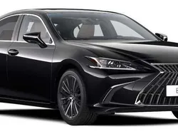 Zwart Nieuw 2025 Lexus ES300 Sedan | € 61.290 (Eerlijke prijs)