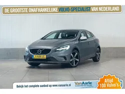 Grijs, metallic lak Gebruikt 2018 Volvo V40 R-Design Stationwagen | € 21.450 (Duur)
