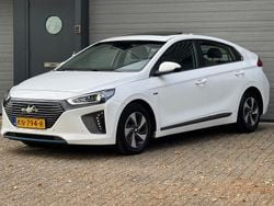 Wit Gebruikt 2016 Hyundai Ioniq Edition Hatchback | € 12.500 (Goede deal)
