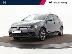 Grijs Gebruikt 2024 VW Polo R-line Hatchback | € 26.940 (Eerlijke prijs)