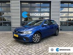 Blauw Gebruikt 2024 VW Polo Life Hatchback | € 20.900 (Eerlijke prijs)