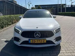 Wit Gebruikt 2018 Mercedes A250 Premium Plus Hatchback | € 23.950 (Eerlijke prijs)
