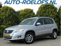 Grijs, metallic lak Gebruikt 2008 VW Tiguan Comfortline SUV | € 7.890 (Eerlijke prijs)