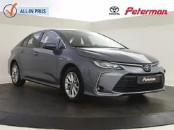 Grijs Gebruikt 2019 Toyota Corolla Active Sedan | € 18.999 (Eerlijke prijs)