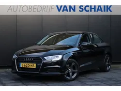 Zwart Gebruikt 2020 Audi A3 Proline Sedan | € 20.845 (Goede deal)