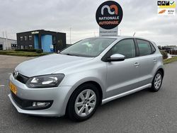Grijs Gebruikt 2010 VW Polo Comfortline Hatchback | € 3.495 (Super prijs)