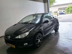 Zwart Gebruikt 2002 Peugeot 206 Cabriolet | € 1.250 (Eerlijke prijs)