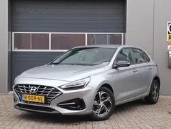 Grijs Gebruikt 2021 Hyundai i30 Comfort Hatchback | € 18.495 (Eerlijke prijs)