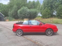 Rood Gebruikt 1997 VW Golf Cabriolet Cabriolet | € 1.500 (Eerlijke prijs)