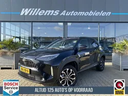 Zwart Nieuw 2025 Toyota Yaris Cross SUV | € 30.750 (Goede deal)
