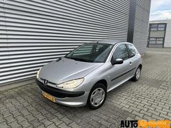 Gebruikt 2001 Peugeot 206 | € 1.295 (Eerlijke prijs)