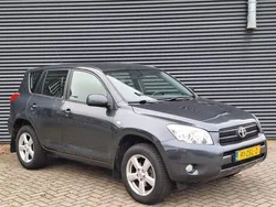 Grijs Gebruikt 2007 Toyota RAV4 Sol SUV | € 8.950 (Goede deal)