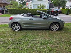 Grijs Gebruikt 2010 Peugeot 207 Cabriolet | € 3.200 (Eerlijke prijs)