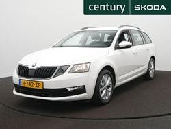 Wit Gebruikt 2020 Skoda Octavia Business Line Stationwagen | € 16.400 (Goede deal)