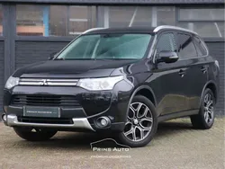 Zwart Gebruikt 2015 Mitsubishi Outlander P-HEV Edition SUV | € 11.887 (Eerlijke prijs)