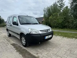 Grijs Gebruikt 2005 Peugeot Partner MPV | € 2.995 (Eerlijke prijs)