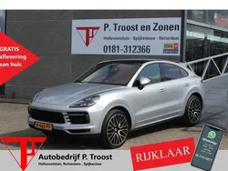 Grijs Gebruikt 2021 Porsche Cayenne SUV | € 79.845 (Iets duurder)