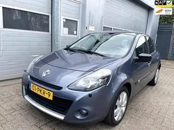 Blauw Gebruikt 2011 Renault Clio II Hatchback | € 2.795 (Eerlijke prijs)