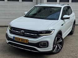 Wit, metallic lak Gebruikt 2020 VW T-Cross R-line SUV | € 22.800 (Eerlijke prijs)