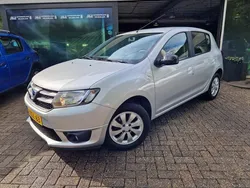Grijs Gebruikt 2015 Dacia Sandero Hatchback | € 7.450 (Goede deal)