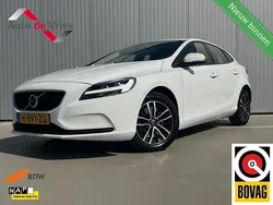 Wit Gebruikt 2020 Volvo Polar Hatchback | € 20.995