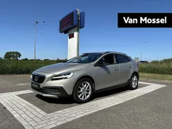 Bruin Gebruikt 2016 Volvo V40 CC Stationwagen | € 17.940 (Eerlijke prijs)